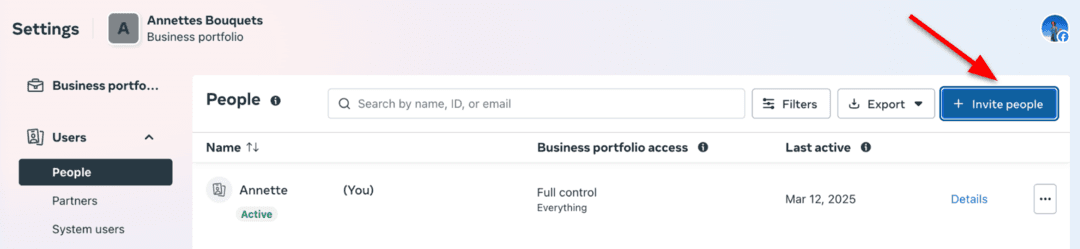 Business portfolio - invite people